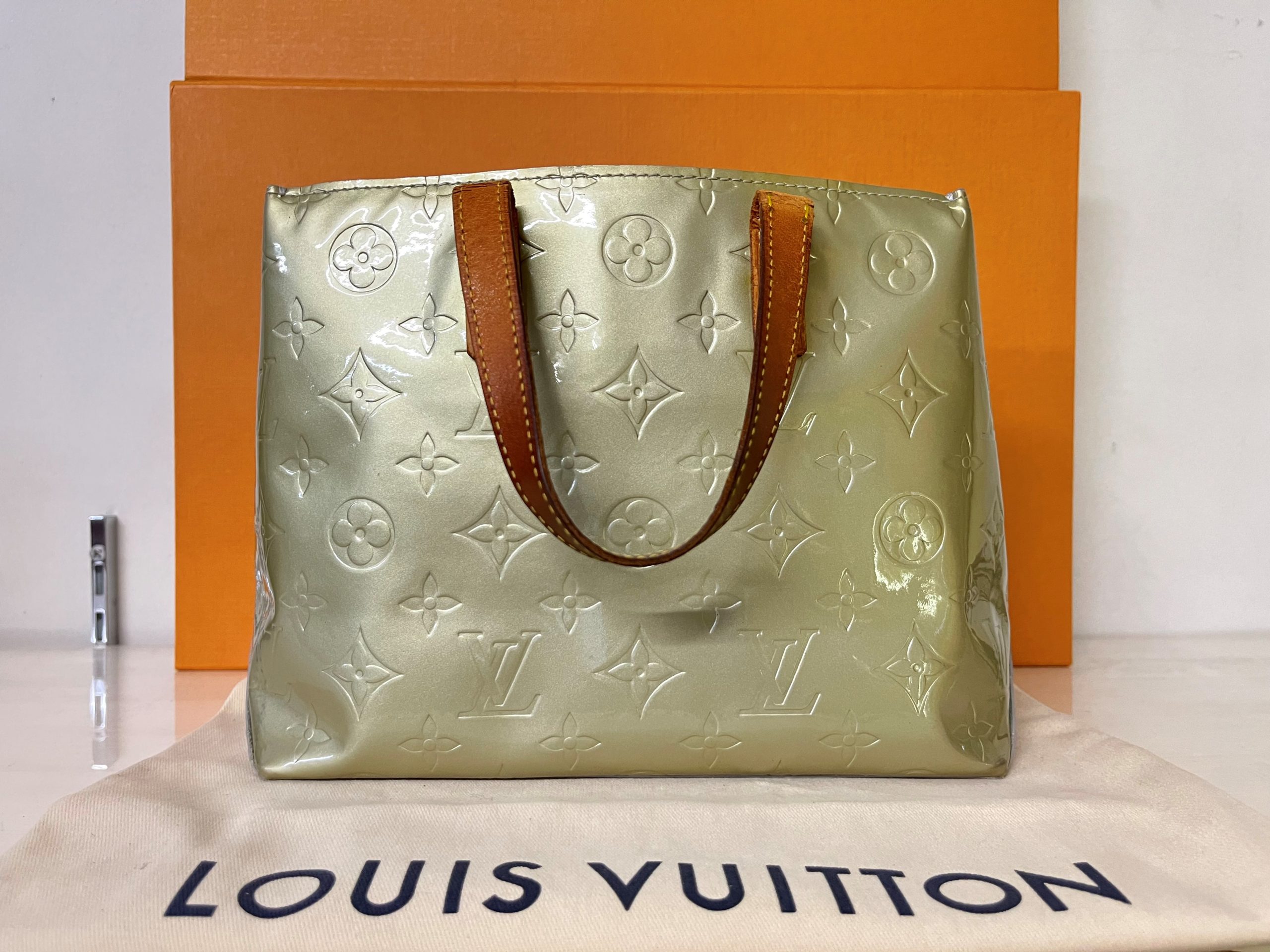 LOUIS VUITTON ヴェルニ リードPM ハンドバッグ | 株式会社 隆運商事 LOUIS VUITTON ヴェルニ リードPM ハンドバッグ | 株式会社 隆運商事
